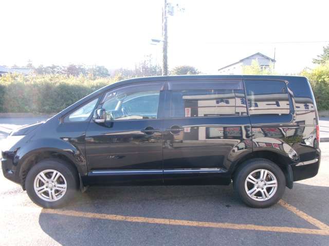 MITSUBISHI DELICA D:5 4WD 2010 Image 31