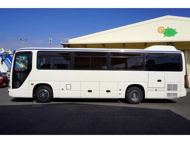 HINO MELPHA 2016 Image 31