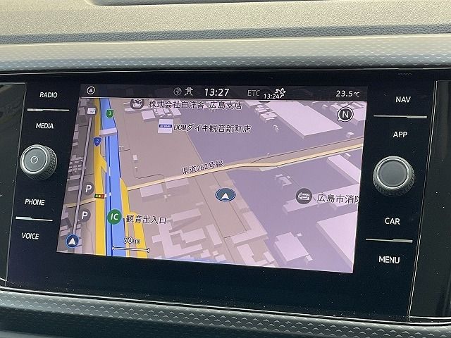 VOLKSWAGEN T-CROSS 2021 Image 31