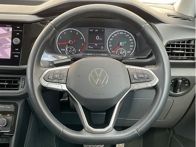 VOLKSWAGEN T-CROSS 2021 Image 31
