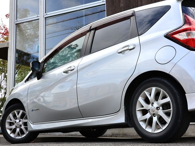 NISSAN NOTE 2016 Image 31