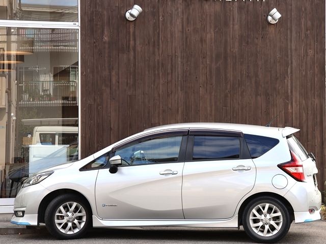 NISSAN NOTE 2016 Image 31