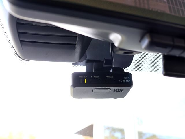 NISSAN NOTE 2016 Image 31