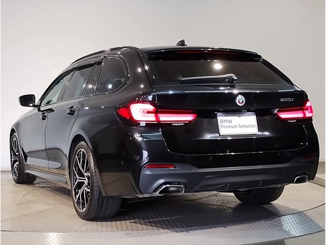 BMW 5SERIES TOURING 2022 Image 31