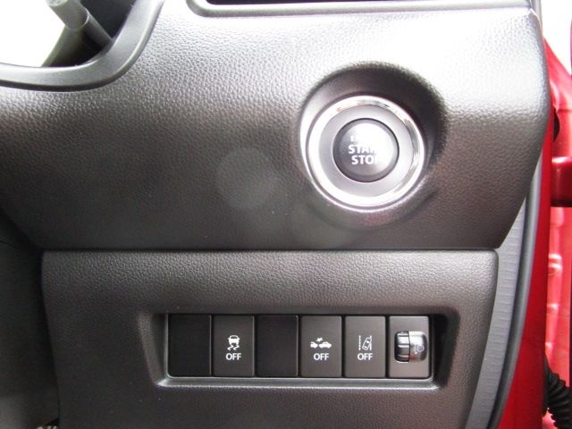 SUZUKI SWIFT 4WD 2018 Image 31