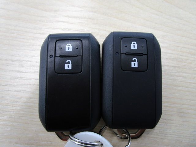 SUZUKI SWIFT 4WD 2018 Image 31