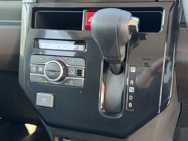 TOYOTA ROOMY 2023 Image 31