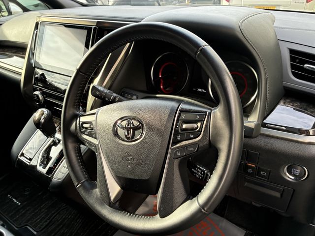 TOYOTA ALPHARD 2021 Image 31