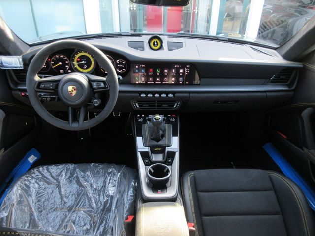 PORSCHE 911 2022 Image 31