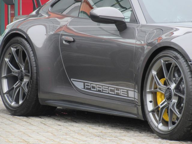 PORSCHE 911 2022 Image 31