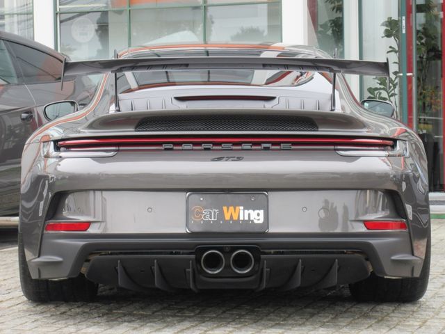 PORSCHE 911 2022 Image 31