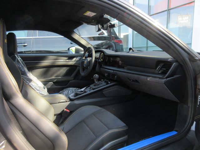 PORSCHE 911 2022 Image 31