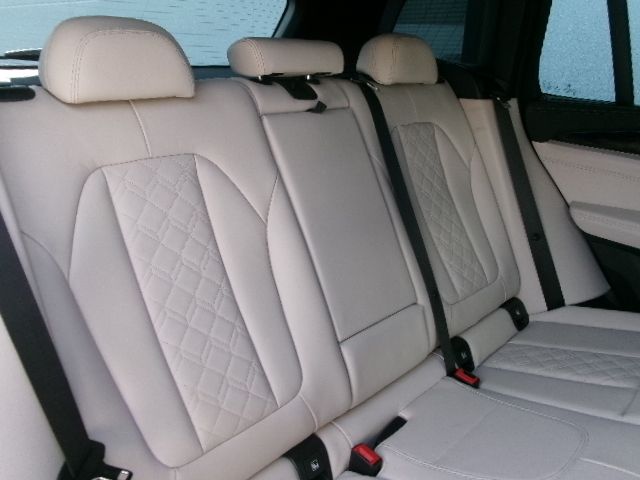 BMW X3 2019 Image 31