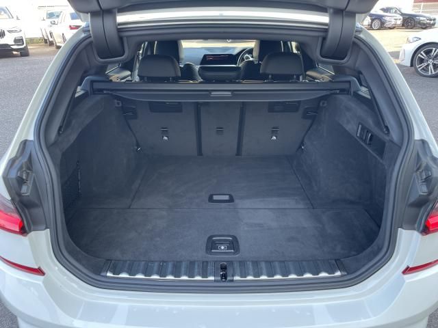 BMW 3SERIES TOURING 2021 Image 31