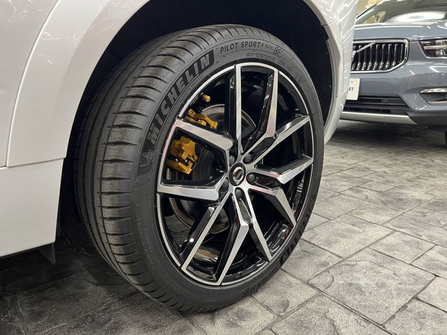 VOLVO XC60 2021 Image 31