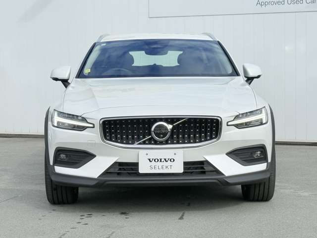 VOLVO V60 CROSS COUN 2024 Image 31