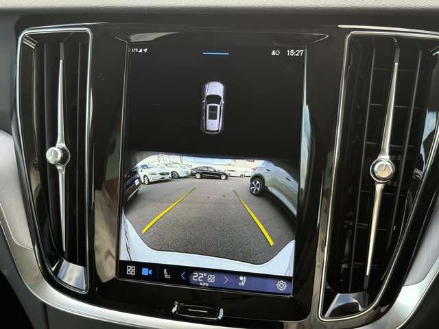 VOLVO V60 CROSS COUN 2024 Image 31