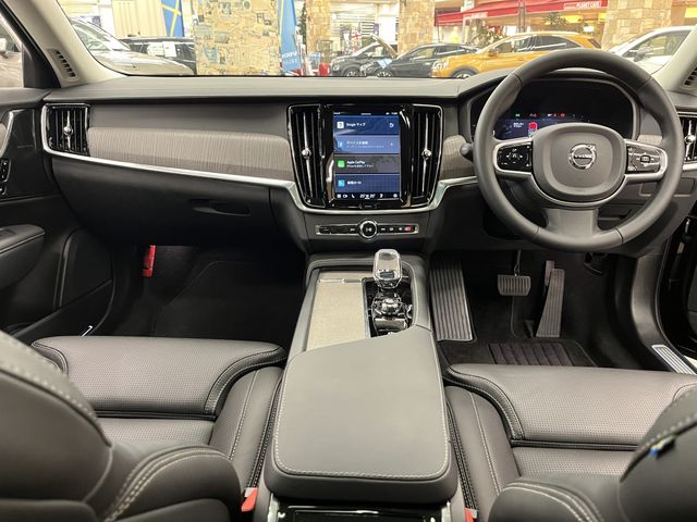 VOLVO V90 2024 Image 31