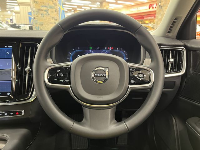 VOLVO V90 2024 Image 31