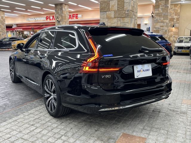 VOLVO V90 2024 Image 31