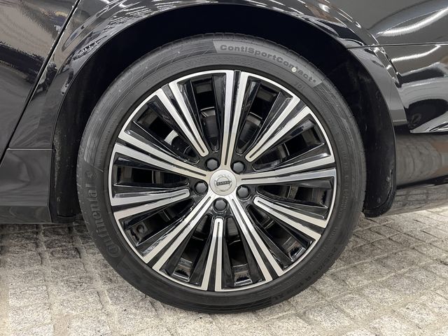 VOLVO V90 2024 Image 31