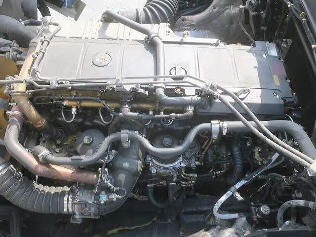 MITSUBISHI FUSOU SUPER GREAT 2016 Image 31