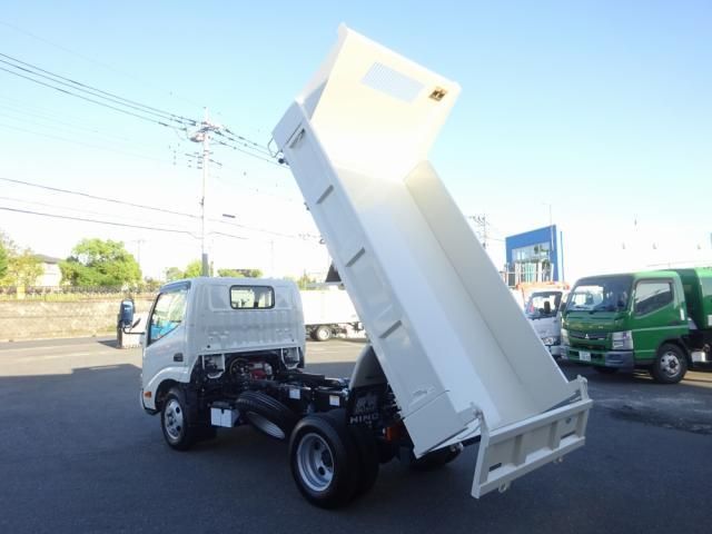 HINO DUTRO 2024 Image 31