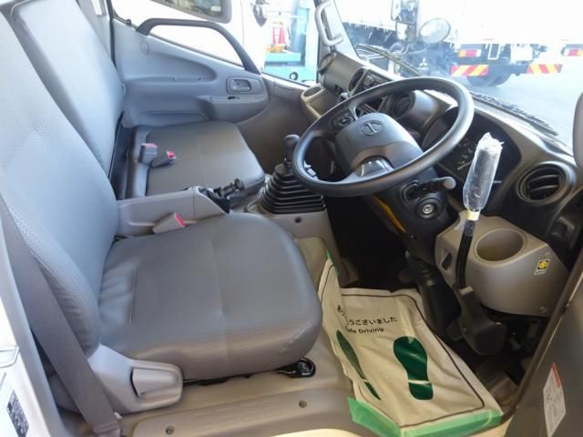 HINO DUTRO 2024 Image 31