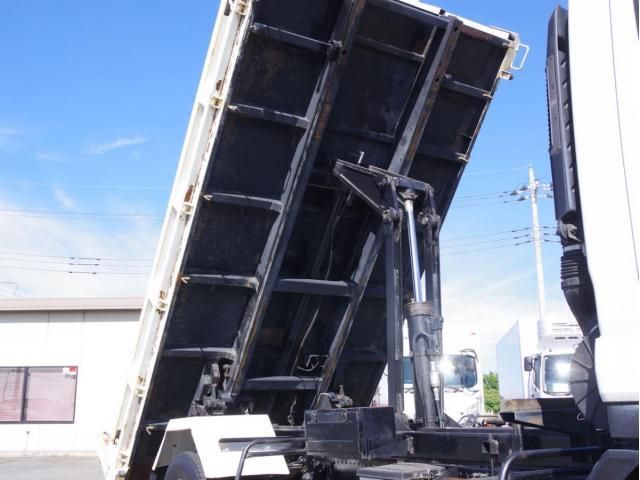 ISUZU FORWARD 2010 Image 31