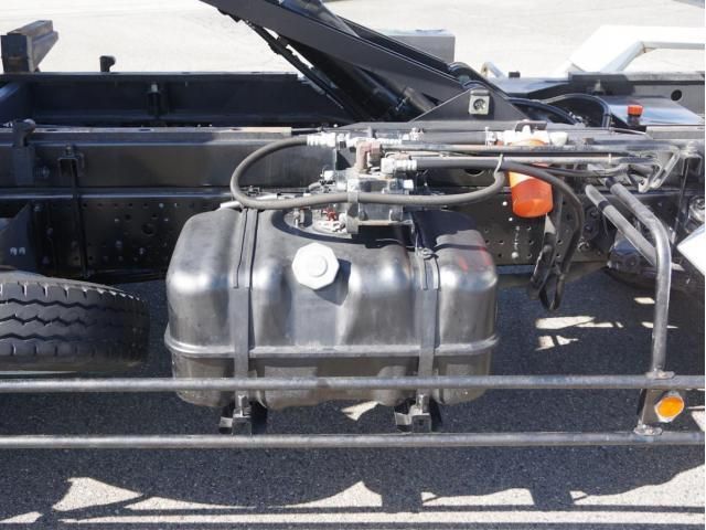 ISUZU FORWARD 2010 Image 31