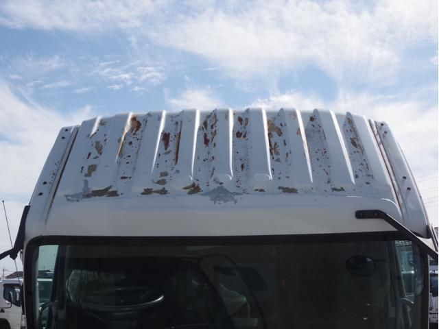 ISUZU FORWARD 2010 Image 31