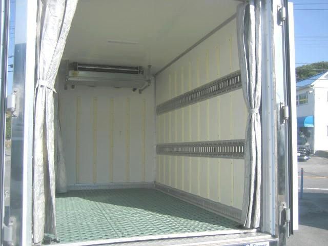 ISUZU ELF 2018 Image 31