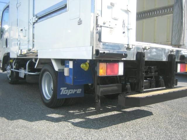 ISUZU ELF 2018 Image 31