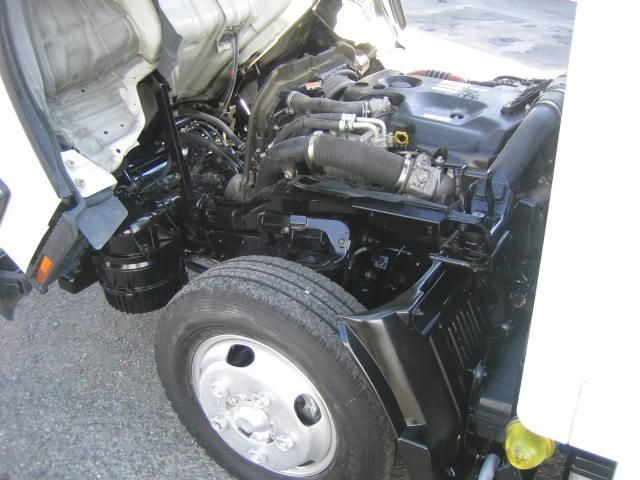 ISUZU ELF 2018 Image 31