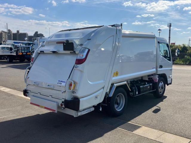 MITSUBISHI CANTER 2024 Image 31