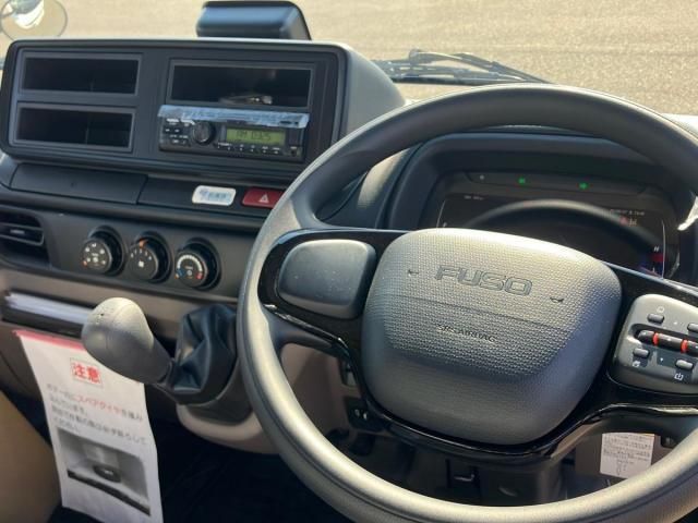 MITSUBISHI CANTER 2024 Image 31