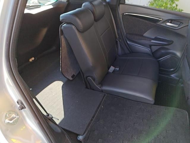 HONDA FIT HYBRID 2013 Image 31