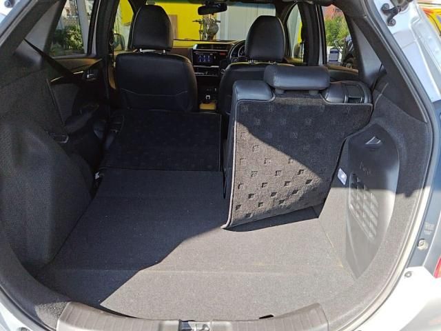 HONDA FIT HYBRID 2013 Image 31