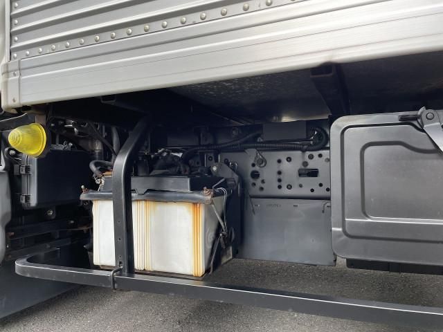 TOYOTA DYNA 2019 Image 31