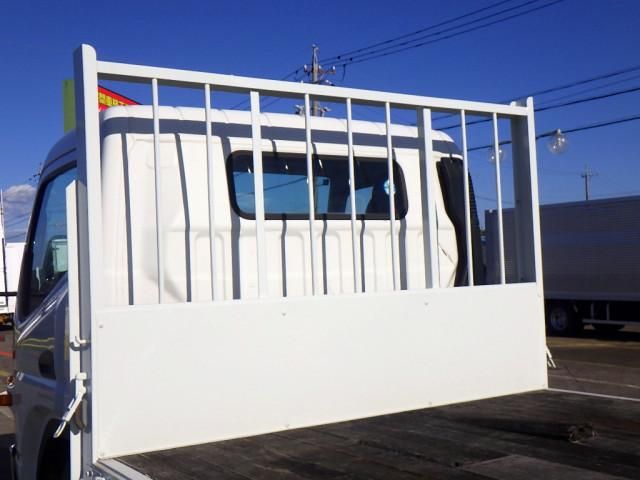 MITSUBISHI CANTER 2016 Image 31