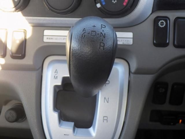 MITSUBISHI CANTER 2016 Image 31