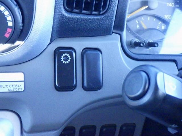 MITSUBISHI CANTER 2016 Image 31