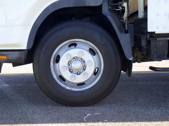 MITSUBISHI CANTER 2016 Image 31