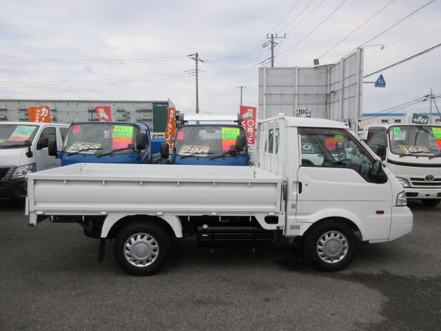 MAZDA BONGO TRUCK 1.15T 2W 2017 Image 31