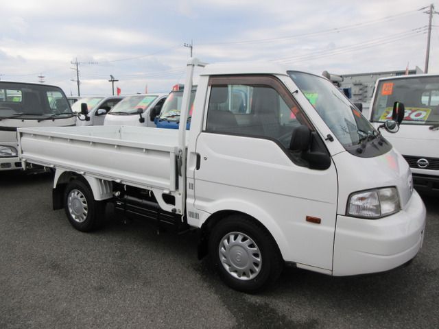 MAZDA BONGO TRUCK 1.15T 2W 2017 Image 31