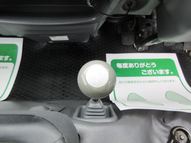 MAZDA BONGO TRUCK 1.15T 2W 2017 Image 31