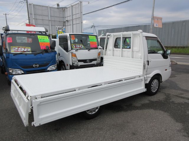 MAZDA BONGO TRUCK 1.15T 2W 2017 Image 31