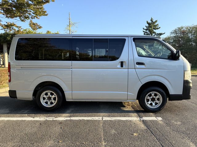 TOYOTA HIACE VAN 4WD 2012 Image 31