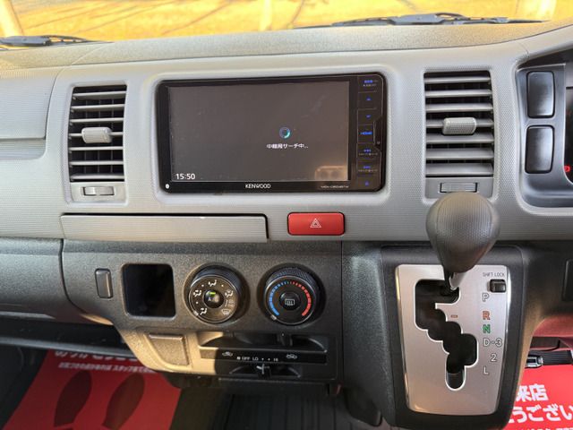 TOYOTA HIACE VAN 4WD 2012 Image 31