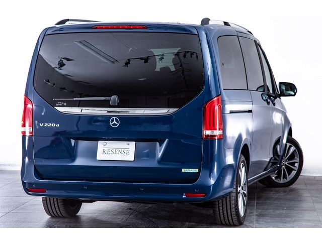 MERCEDES BENZ V CLAS 2022 Image 31